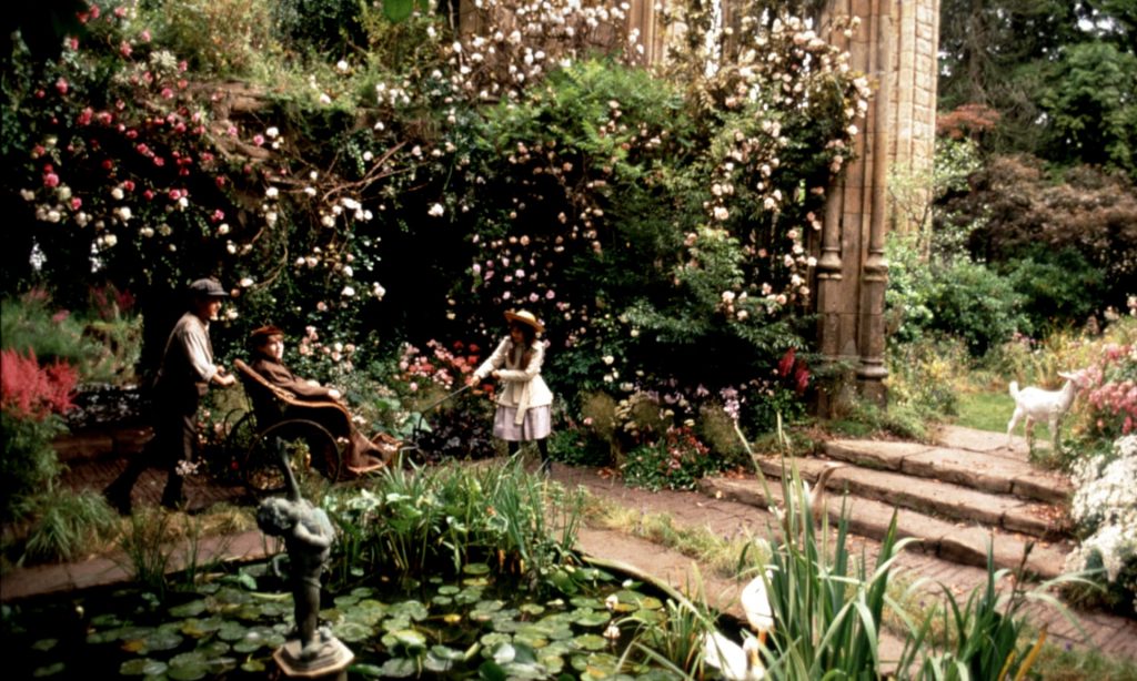  A scene from the film adaptation of Frances Hodgson Burnett’s The Secret Garden. Photograph: Sportsphoto/Alamy 